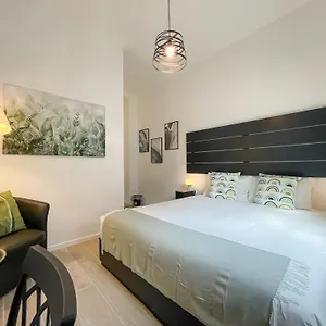 Mh , Milano Italia